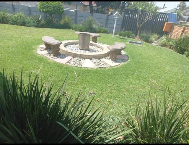 3 BEDROOM HOUSE FOR SALE IN VAN DYK PARK